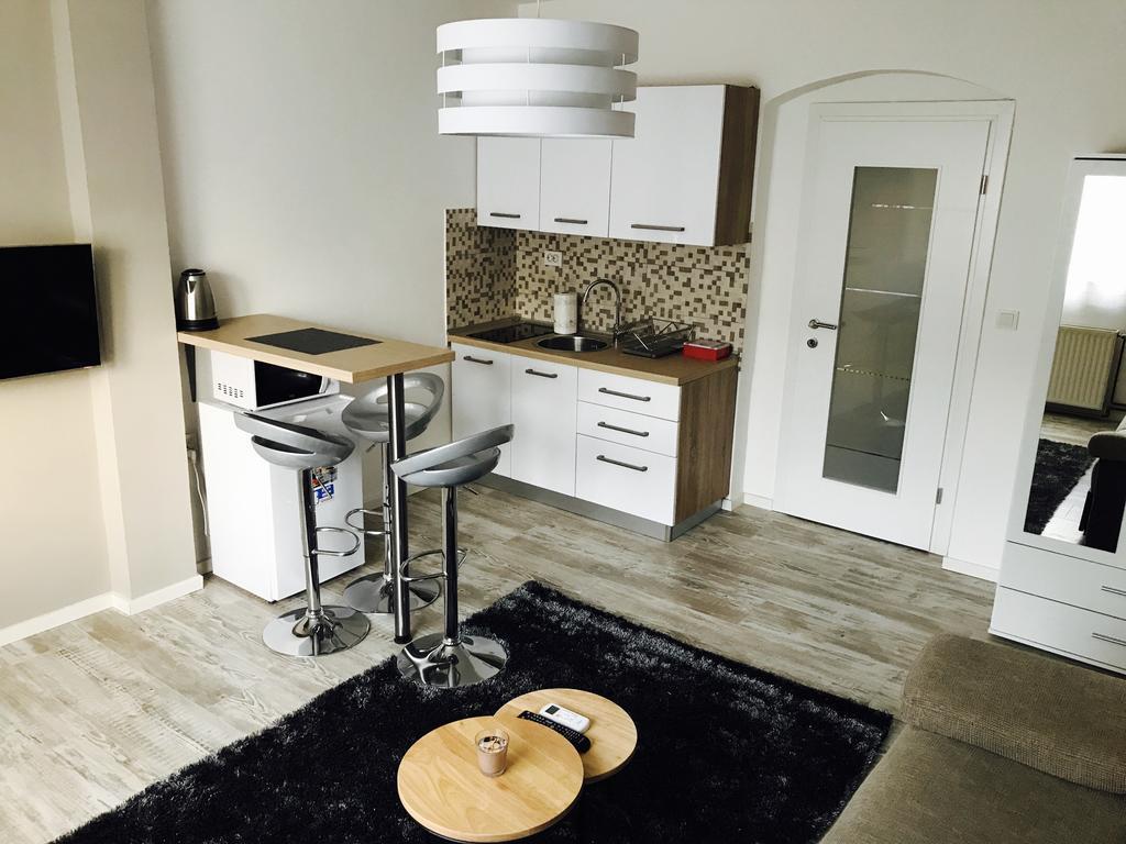 Apartment Impression Osijek Exterior photo