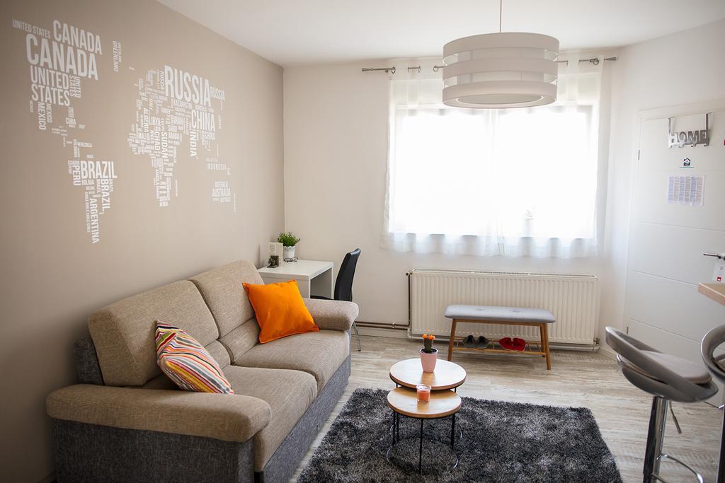 Apartment Impression Osijek Exterior photo